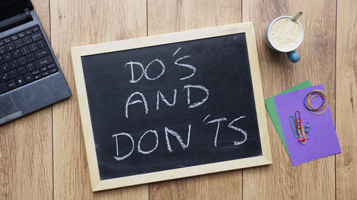 do's and don'ts chalkboard